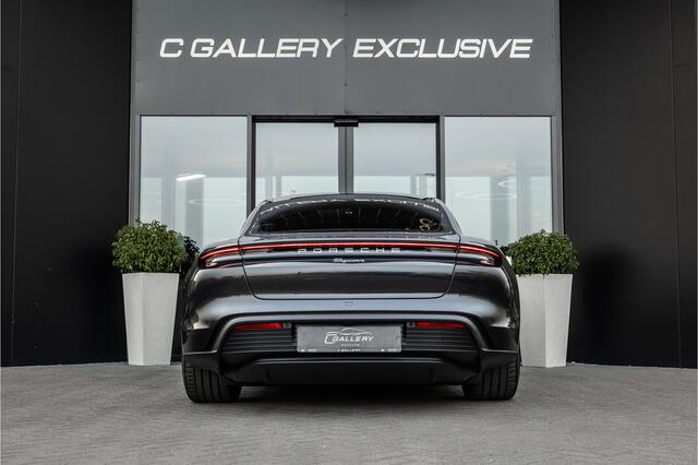 Porsche Taycan 79 kWh - Sport Chrono + | Panorama | Bose | 360 Camera