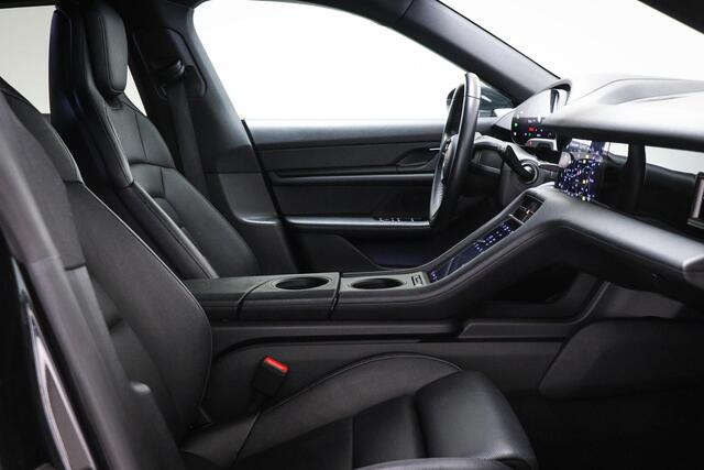 Porsche Taycan Cross Turismo 4 93 kWh | HEAD UP | BOSE | STUURVERWARMING | STOELVENTILATIE | DAB | APPLE | CAMERA | 21"