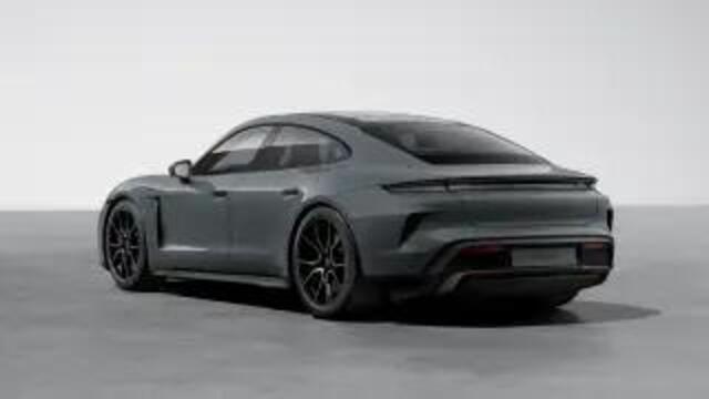 Porsche Taycan Turbo