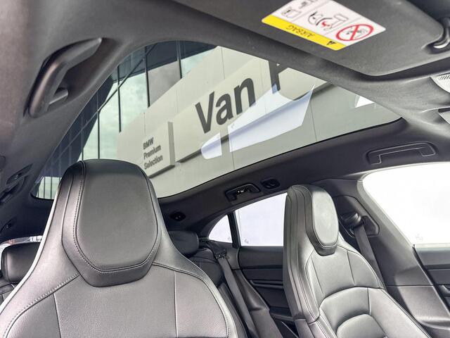 Porsche Taycan Cross Turismo 4 93 kWh