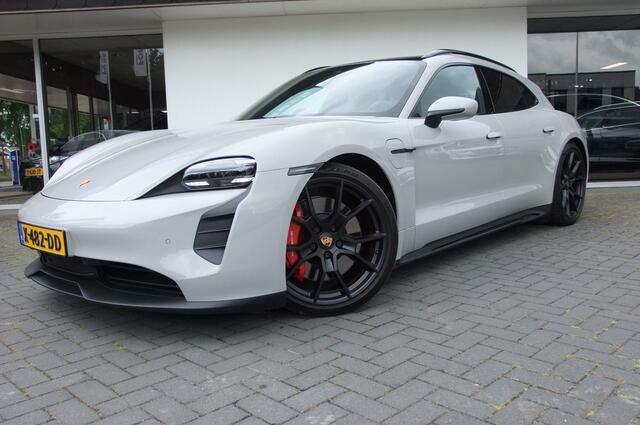 Porsche Taycan Sport Turismo/ NL auto/ Porsche Approved/ GTS uitvoering/ Bose/ Panorama GTS 93 kWh