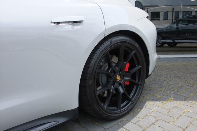 Porsche Taycan Sport Turismo/ NL auto/ Porsche Approved/ GTS uitvoering/ Bose/ Panorama GTS 93 kWh