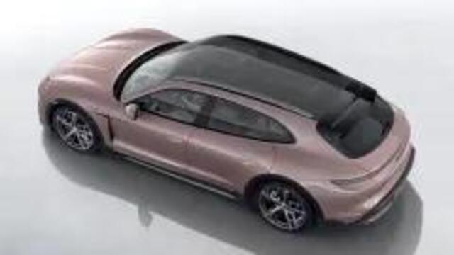 Porsche Taycan 4S Cross Turismo