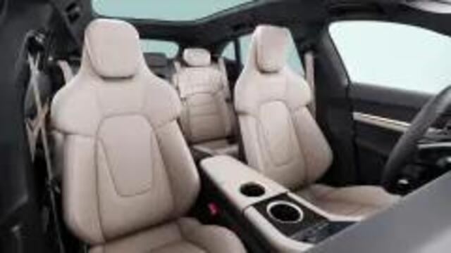 Porsche Taycan 4S Cross Turismo
