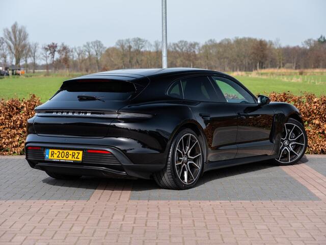 Porsche Taycan 79 kWh | 21" Exclusive LM | Achterasbesturing | Bose Surround Pr