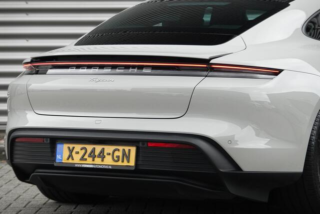 Porsche Taycan Performance 84 kWh | Warmtepomp | Panoramadak | Adaptive Cruise Control | Krijt | Luchtvering | Comfortstoelen |