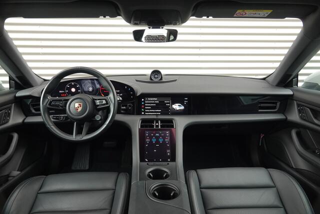 Porsche Taycan Performance 84 kWh | Warmtepomp | Panoramadak | Adaptive Cruise Control | Krijt | Luchtvering | Comfortstoelen |