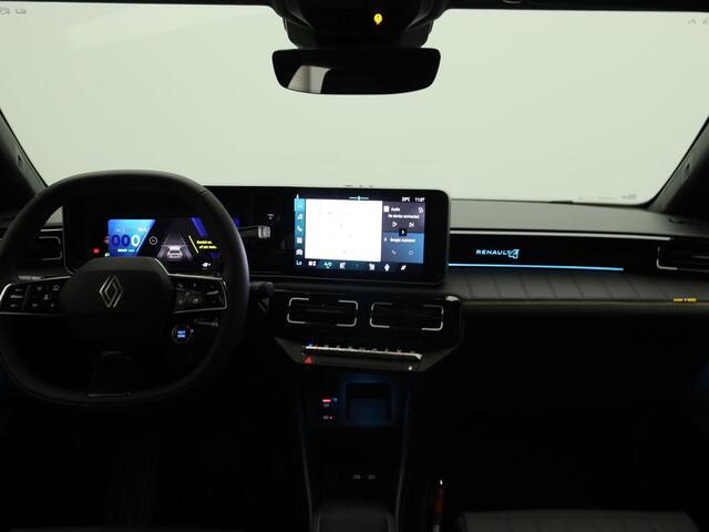 Renault 4 E-Tech electric comfort range iconic 52 kWh | Demo | Parkeersensoren rondom met automatisch inparkeren | Verwarmbare voorstoelen en stuurwiel | 10" openR link multimedia en navigatiesysteem met ingebouwde Google services |