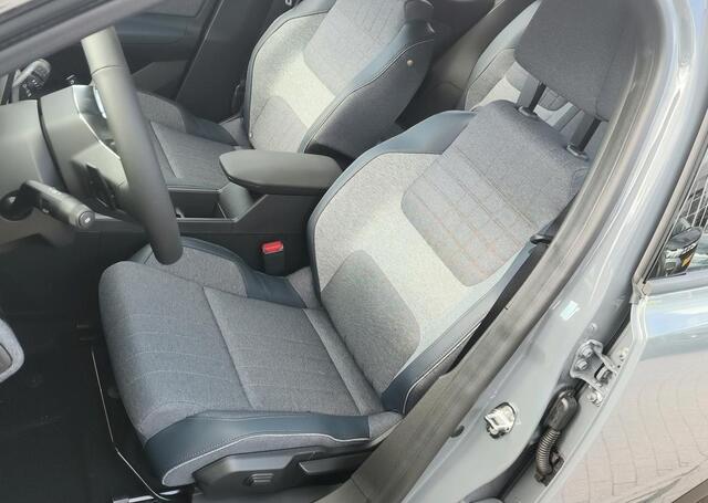 Renault 4 comfort range techno 52 kWh - Demo / 5 JAAR GARANTIE / pack winter premium / motorkap zwart