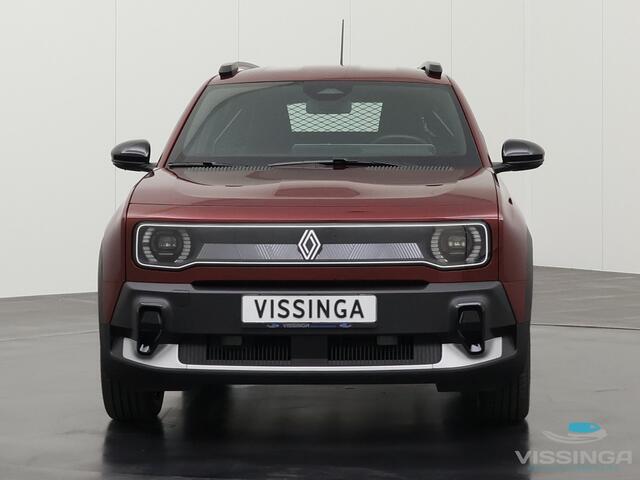 Renault 4 E-Tech Evolution Comfort Range Van Rood