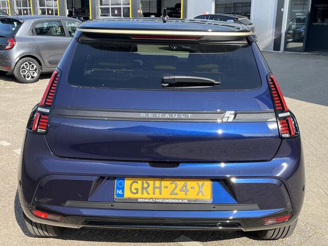Renault 5 comfort range iconic cinq 52 kWh / PACK SAFETY & ADVANCED DRIVING ASSIST / HARMAN KARDON AUDIO / ADAPTER V2L