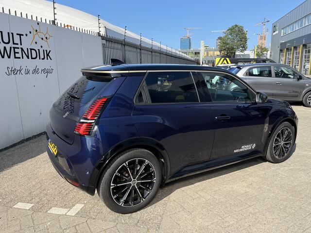 Renault 5 comfort range iconic cinq 52 kWh / PACK SAFETY & ADVANCED DRIVING ASSIST / HARMAN KARDON AUDIO / ADAPTER V2L