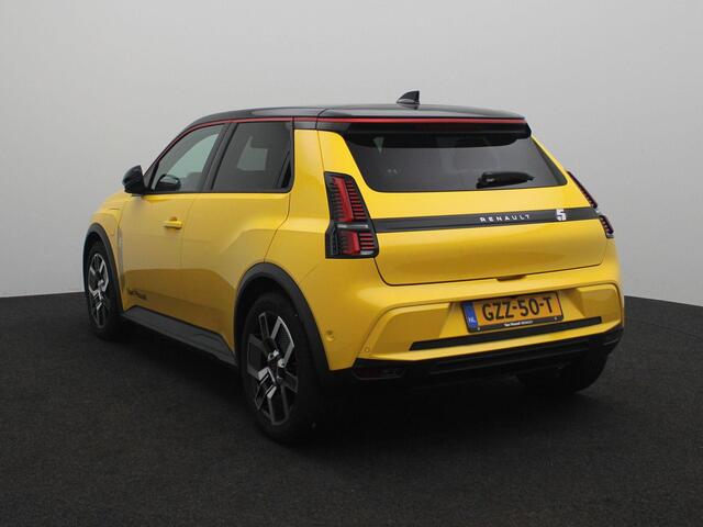 Renault 5 comfort range techno 52 kWh | Demo | Pack Winter | Daklijst in kleur rouge | Easy park assist | Adaptive cruise control | 10" OpenR Link met Google integratie |