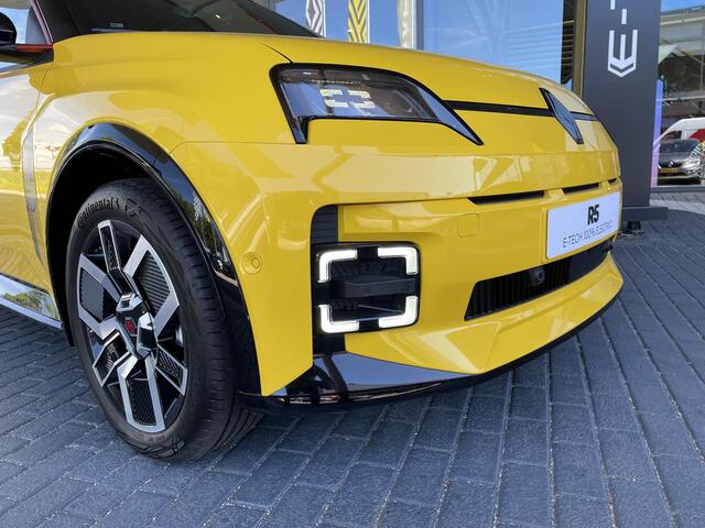 Renault 5 comfort range iconic cinq 52 kWh / PACK SAFETY AND ADVANCED DRIVING ASSIST / HARMAN KARDON AUDIO / 18" VELGEN NOIR
