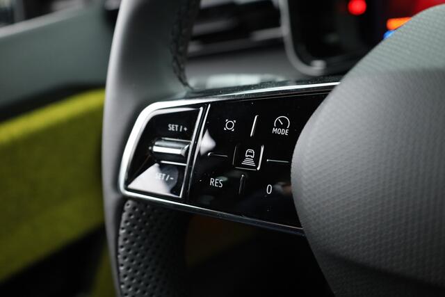 Renault 5 comfort range techno 52 kWh | Navi | Adapt. Cruise | H&K | Stoel-stuurverw. | Camera