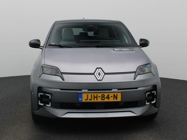 Renault 5 comfort range Roland-Garros 52 kWh | Pack Safety & Advanced Driving Assist | Harman Kardon Audio | Stoel- en Stuurwielverwarming | Camera | Draadloze Smartphonelader | 18" LMV 'Electro' | LED Pure Vision | Android Automotive