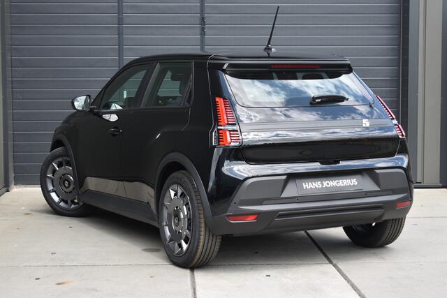 Renault 5 Evolution | Cruise control met snelheidsbegrenzer | Full LED koplampen | ISOFIX-bevestigingssysteem voor kinderzitjes op passagiersstoel en op de twee buitenste zitplaatsen achter