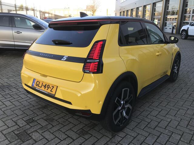 Renault 5 comfort range techno 52 kWh / PACK WINTER / HARMAN KARDON / PACK ADVANCED / ZWART DAK / VRAAG NAAR BESCHIKBAARHEID / DEMO ZUIDOOST / BTW AUTO