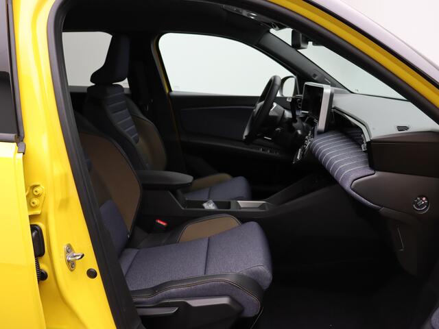 Renault 5 Techno Comfort range | Achteruitrijcamera | ISOFIX-bevestigingssysteem voor kinderzitjes op passagiersstoel en op de twee buitenste zitplaatsen achter | LED-dagrijverlichting met specifiek vormgegeven lichtsignatuur