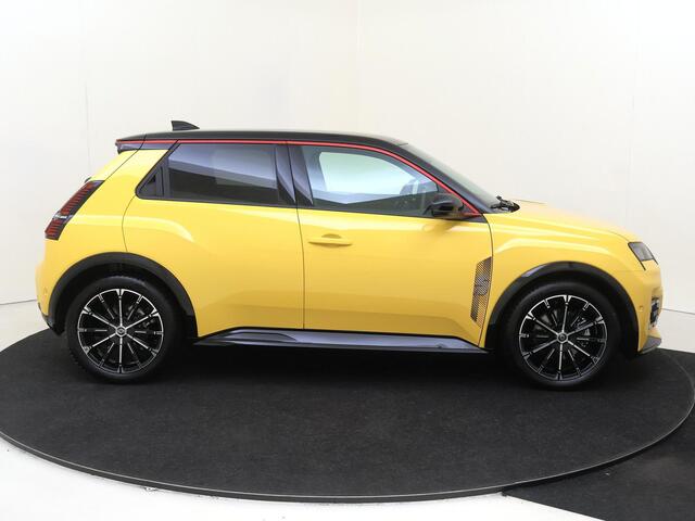 Renault 5 comfort range iconic cinq 52 kWh Navigatie | Stoelverwarming | Stuurverwarming | 1ste Eigenaar | Camera