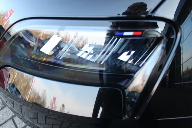 Renault 5 150PK COMFORT RANGE ICONIC CINQ 52 kWh | NAVIGATIE SYSTEEM MET GOOGLE INTERGRATIE | HARMAN KARDON PREMIUM AUDIO | FULL LED KOPLAMPEN MET MICRO-OPTICS EN FRANSE VLAG | 10"R-LINK MULTIMEDIA | 18"GRONO LICHTMETALEN VELGEN | WARM TITANIUM DAKLIJSTEN | ELEKTRI