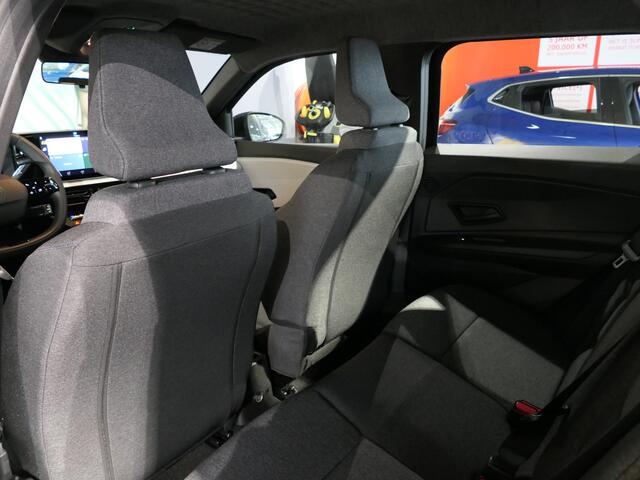 Renault 5 urban range evolution 40 kWh - Demo! - Beschikbaar per 12-03-2026 - All seasons - Verwarme voorstoelen - Sensor achter