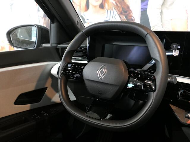 Renault 5 urban range evolution 40 kWh - Demo! - Beschikbaar per 12-03-2026 - All seasons - Verwarme voorstoelen - Sensor achter