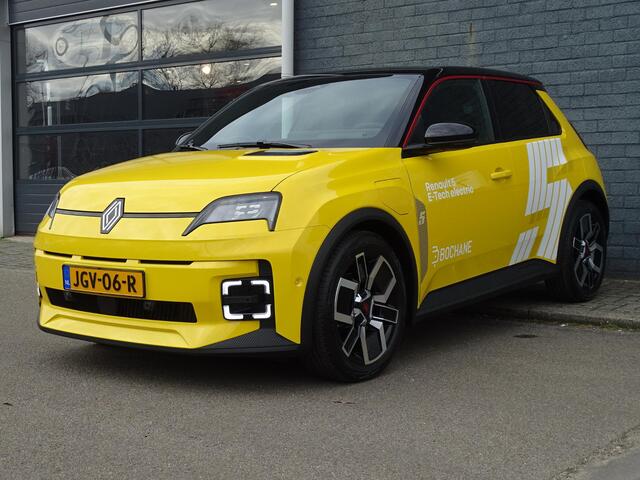 Renault 5 E-TECH Electric Techno 120pk urban range 40 kWh PACK WINTER / PACK ADVANCED DRIVING ASSIST