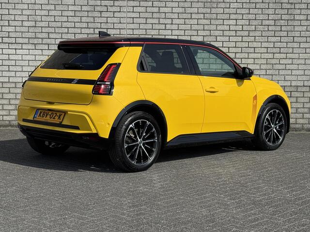 Renault 5 urban range Iconic Cinq 40 kWh | DEMO | Harman / Kardon | Stoelverwarming | Adaptive Cruise Control | Beschikbaar vanaf 09-26 |