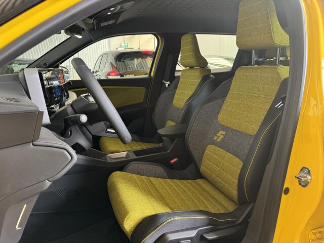 Renault 5 urban range Iconic Cinq 40 kWh | DEMO | Harman / Kardon | Stoelverwarming | Adaptive Cruise Control | Beschikbaar vanaf 09-26 |