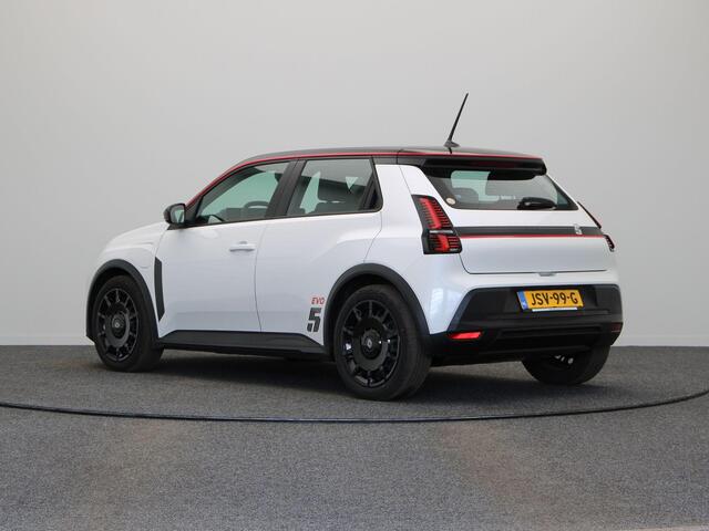 Renault 5 urban range evolution 40 kWh | 17% bijtelling | Stoelverwarming | DC lader | Parkeersensoren achter | Warmtepomp |