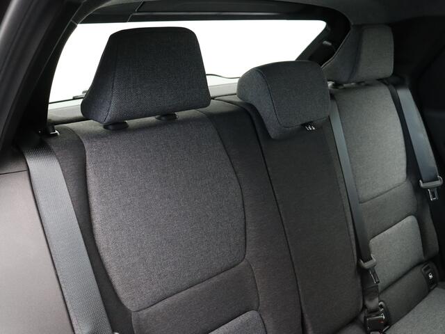 Renault 5 Evolution Urban range | Cruise control met snelheidsbegrenzer | Full LED koplampen | ISOFIX-bevestigingssysteem voor kinderzitjes op passagiersstoel en op de twee buitenste zitplaatsen achter