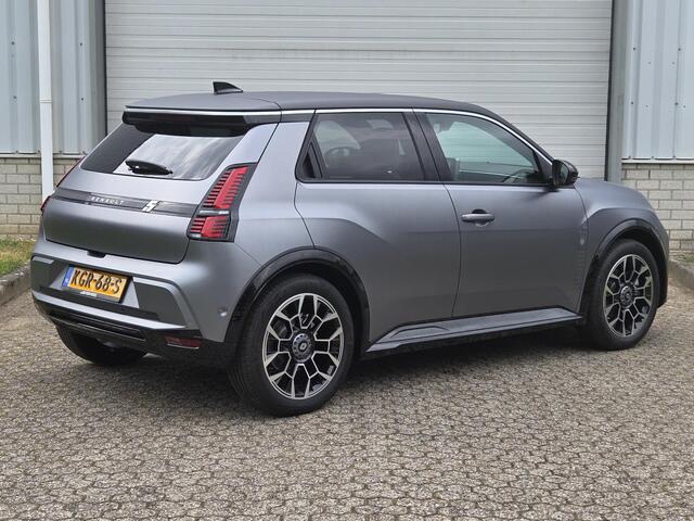Renault 5 comfort range Roland-Garros 52 kWh / Afneembare Trekhaak / Harman Kardon / 360 Camera / Stoel & Stuurwiel Verwarming /