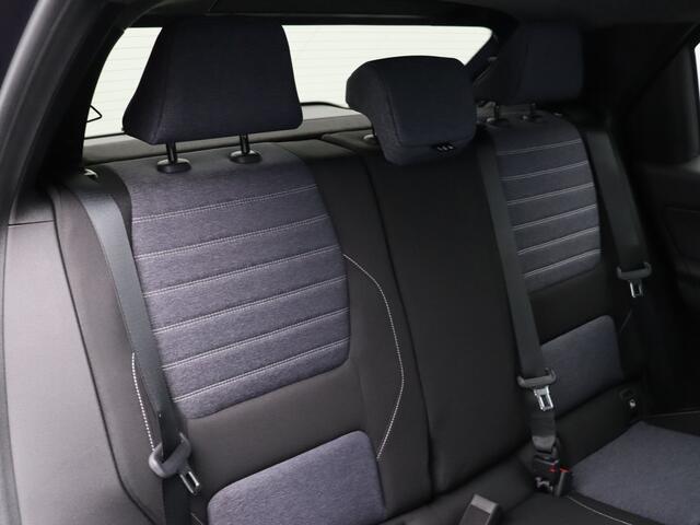 Renault 5 Techno Urban range | Achteruitrijcamera | ISOFIX-bevestigingssysteem voor kinderzitjes op passagiersstoel en op de twee buitenste zitplaatsen achter | LED-dagrijverlichting met specifiek vormgegeven lichtsignatuur