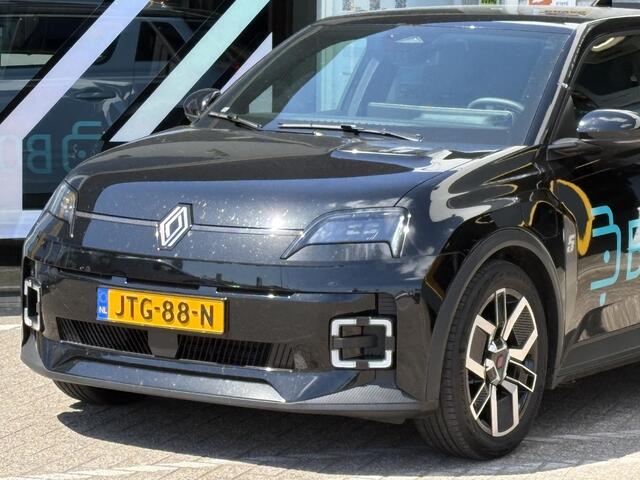 Renault 5 comfort range techno 52 kWh | Demo | Google Maps | Achteruitrijcamera | Cruise adaptief | Climate Control | Key-less |