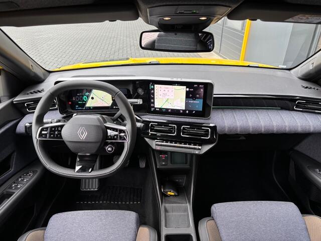 Renault 5 E-Tech Techno 150 pk Comfort Range Pack Winter Pack Advanced Driving Assist