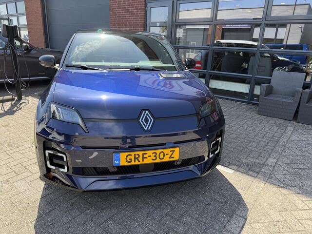 Renault 5 comfort range iconic cinq 52 kWh Btw