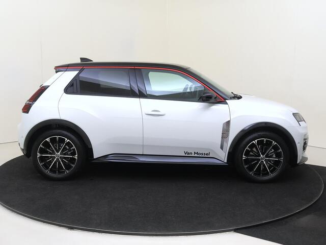 Renault 5 urban range iconic cinq 40 kWh | Navigatie | Harman Kardon | Adaptive cruise control | Climate contol