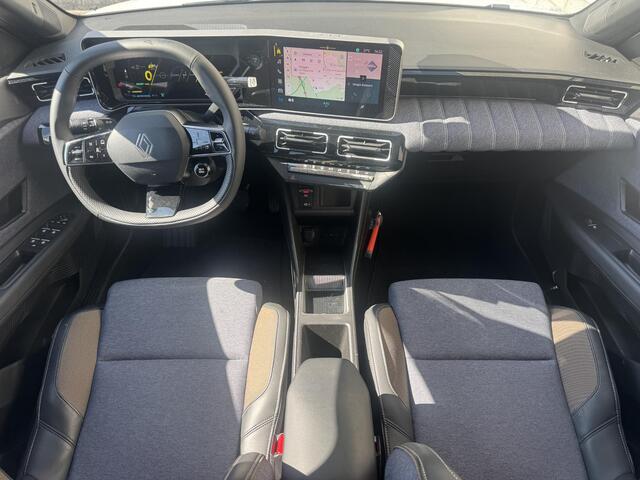 Renault 5 comfort range Techno 52 kWh | Adaptive Cruise Control | Camera | Navigatie | Apple CarPlay / Android Auto |