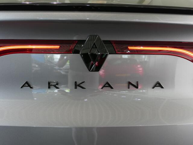 Renault Arkana 1.6 E-Tech hybrid 145 E-Tech engineered *Bose audio* - Stoel en stuurverwarming, parkeerassistent, adaptive cruise,