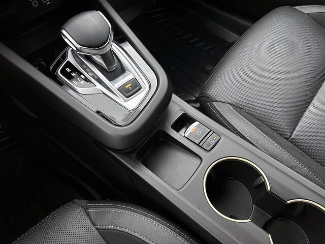 Renault Arkana 1.6 E-Tech hybrid 145 E-Tech engineered Leder, Draadloos laden, Sfeerverlichting