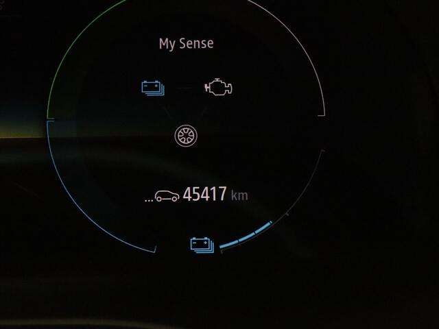 Renault Arkana hybrid 145pk E-Tech engineered Automaat BOSE | Camera | Adapt. Cruise | Navi | Parkeersens. v+a | Stoel-/stuurverw.