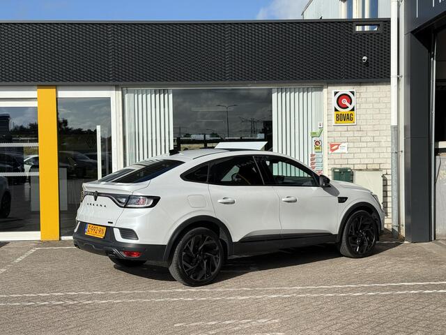 Renault Arkana 1.6 E-Tech full hybrid 145 esprit Alpine | NAP | Bose Audio | Panoramadak | Stoel & stuur verwarming | Elektrisch verstelbare voorstoelen | 360 graden camera |