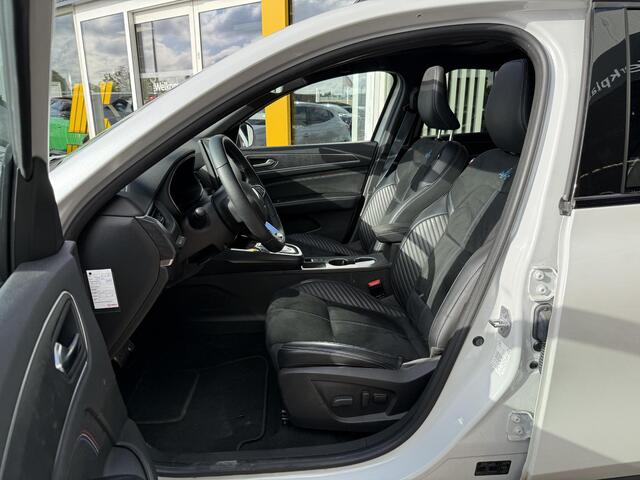 Renault Arkana 1.6 E-Tech full hybrid 145 esprit Alpine | NAP | Bose Audio | Panoramadak | Stoel & stuur verwarming | Elektrisch verstelbare voorstoelen | 360 graden camera |