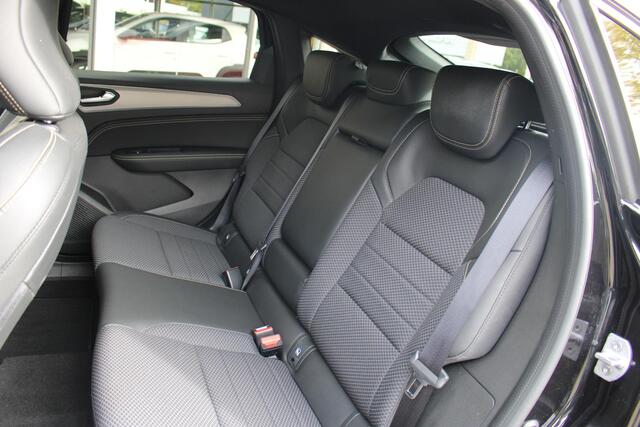 Renault Arkana 1.6 E-Tech full hybrid 145 techno | 360 Camera | Navigatie |