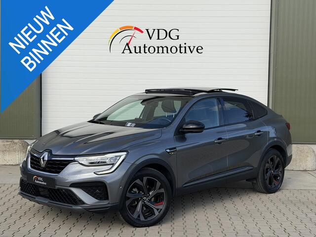Renault Arkana 1.6 E-Tech Hybrid 145 R.S. Line / Pano / Clima / 360 Camera / Parkeer Assistent / stuur en stoel verwarming / Adaptive Cruise / Navi