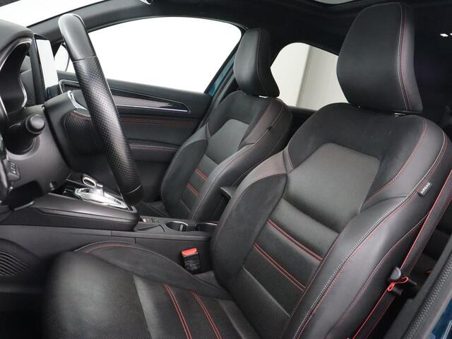 Renault Arkana 1.6 E-Tech Hybrid 145 R.S. Line | Panoramadak | Trekhaak | 360 Camera | Adaptive cruise | Stoelverwarming | Leder/Alcantara | Keyless | Full LED | Carplay | Park Assist | Stuurverwarming