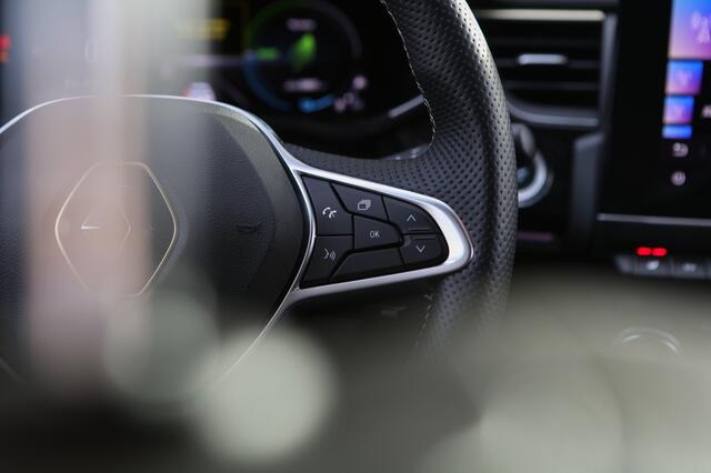 Renault Arkana 1.6 E-T h 145 ET eng | Pano | Achteruitrijcamera |