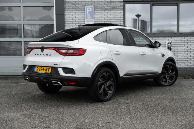 Renault Arkana 1.6 E-Tech hybrid 145 E-Tech engineered | Automaat | Navigatie | grootscherm | Open dak | LEDER | Camera | stuur en stoel verwarming | incl. Bovag rijklaarpakket met 12 maanden garantie