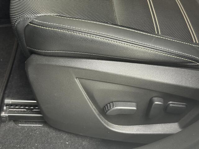 Renault Arkana 1.6 E-Tech hybrid 145 E-Tech engineered | Stoel + stuur verwarming | Navigatie | Schuifdak| Trekhaak | Bose |